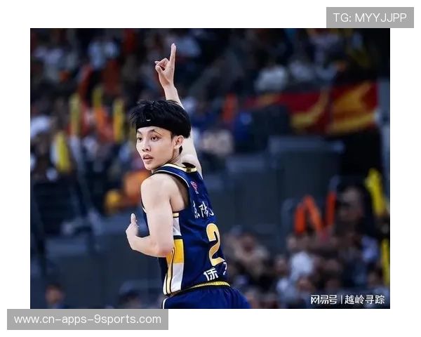 广东热身惨败青岛！徐杰29分尽力，张文逸25分喜忧参半，2将低迷，广东热身赛